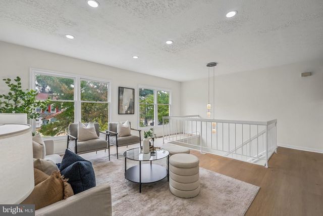 14521 MAYFAIR DR, Laurel, MD 20707