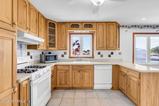 26 Culebra Avenue, Toms River, NJ 08753