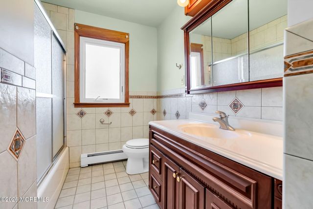 26 Culebra Avenue, Toms River, NJ 08753