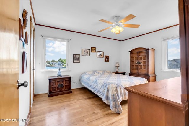 26 Culebra Avenue, Toms River, NJ 08753