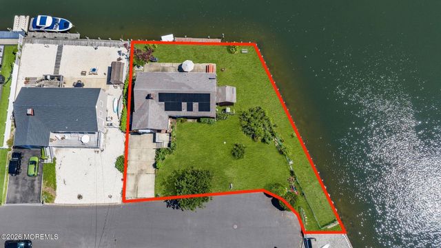 26 Culebra Avenue, Toms River, NJ 08753