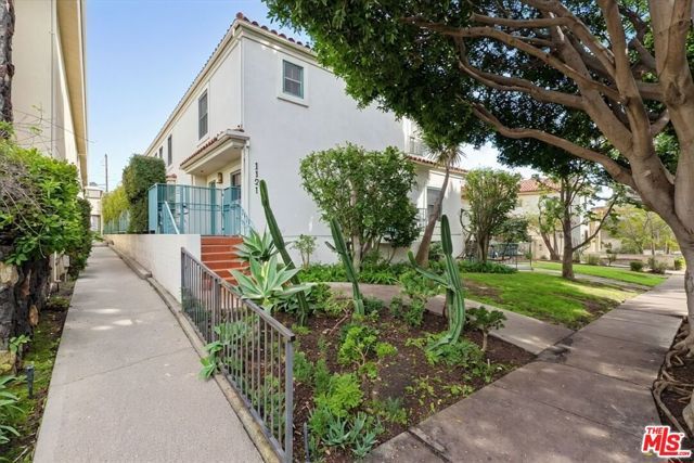 1121 Princeton Street 5, Santa Monica, CA 90403