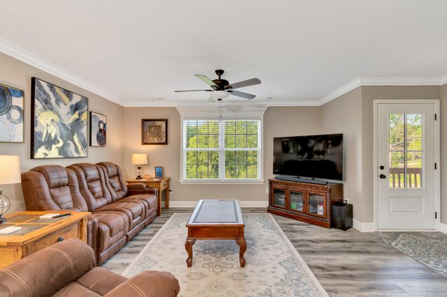 352 Hungry Hollow Road SE, Cleveland, TN 37323