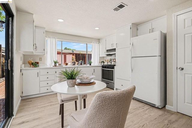2713 Del Oro Cir, Antioch, CA 94509