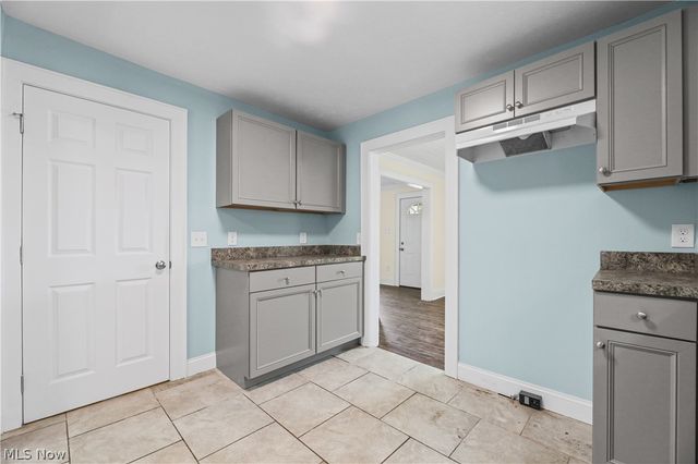 874 Wilmot Street, Akron, OH 44306