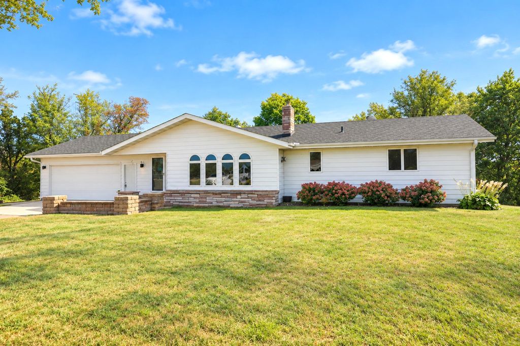 5840 Highway 19 Boulevard, Cannon Falls, MN 55009 — photo 3