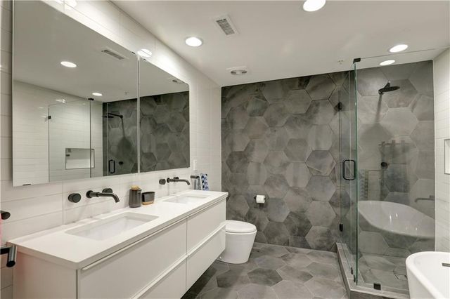 3235 Roswell Road 703, Atlanta, GA 30305