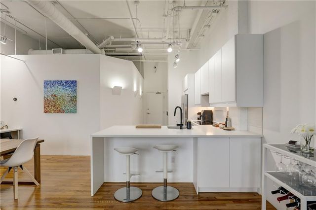 3235 Roswell Road 703, Atlanta, GA 30305