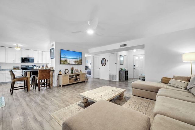 85 12Th Avenue, Shalimar, FL 32579