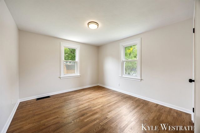 4205 Hillsdale Avenue, Grand Rapids, MI 49525