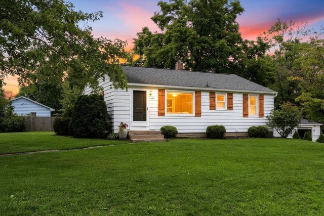 4205 Hillsdale Avenue, Grand Rapids, MI 49525