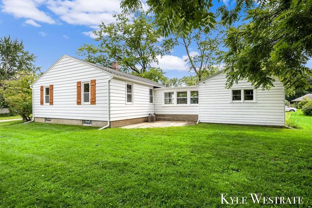 4205 Hillsdale Avenue, Grand Rapids, MI 49525