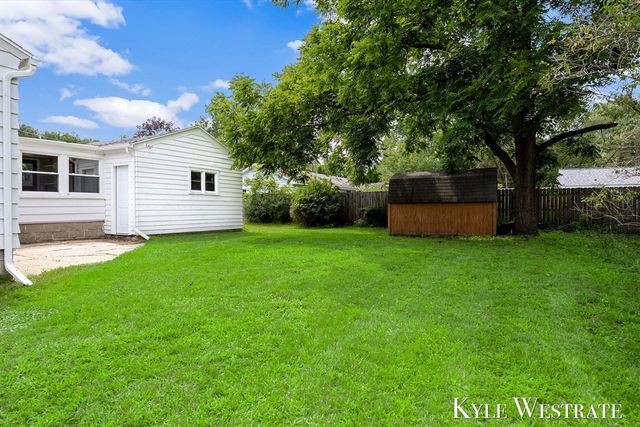 4205 Hillsdale Avenue, Grand Rapids, MI 49525