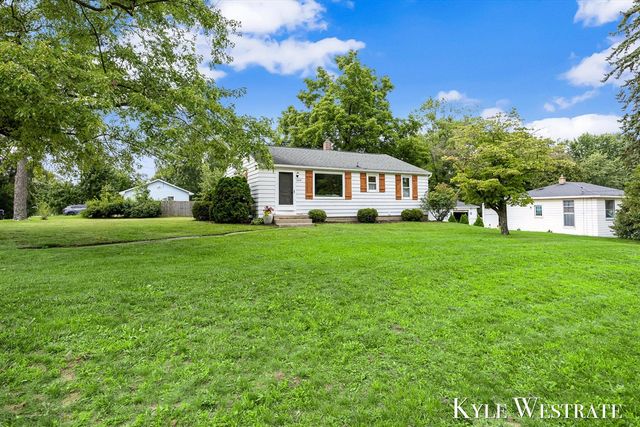 4205 Hillsdale Avenue, Grand Rapids, MI 49525