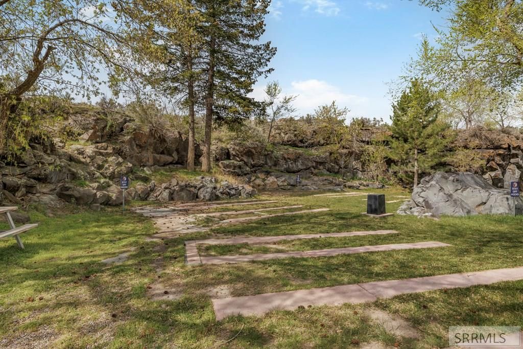 Image 20 of property listing at 4539 S 5th Avenue, Pocatello, ID 83204