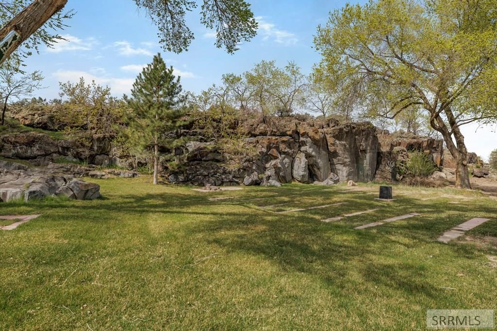 Image 21 of property listing at 4539 S 5th Avenue, Pocatello, ID 83204