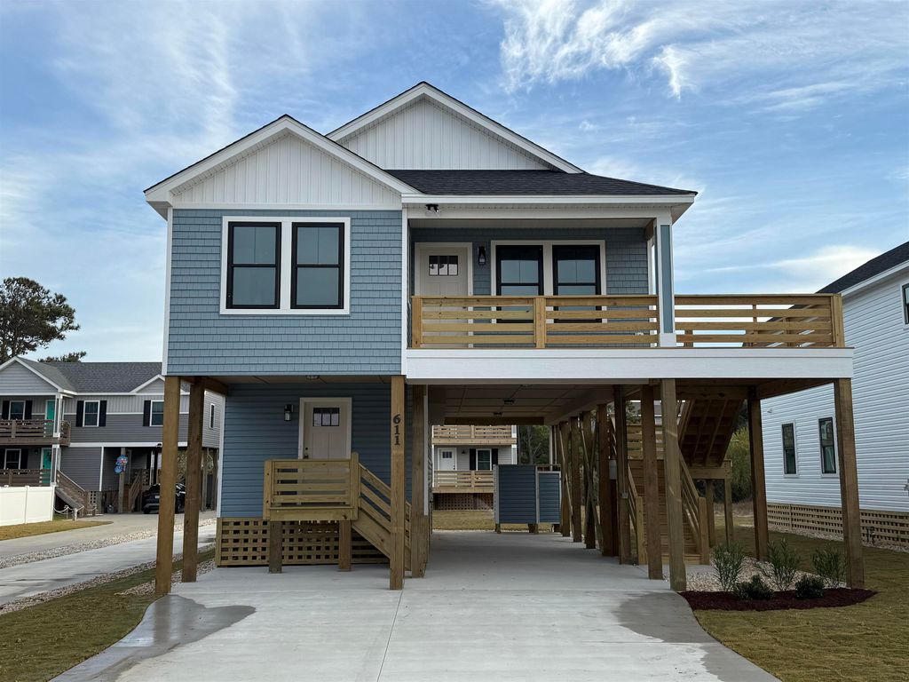 Image 1 of property listing at 611 W Palmetto St Lot 8R, Kill Devil Hills, NC 27948