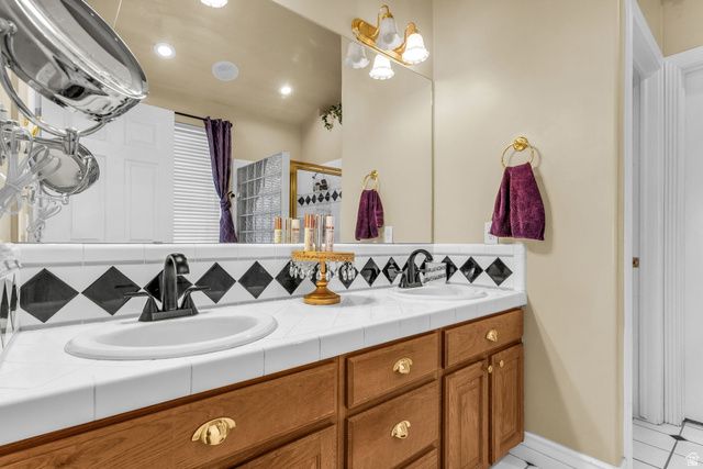 9390 N CANYON WASH DR, Eagle Mountain, UT 84005