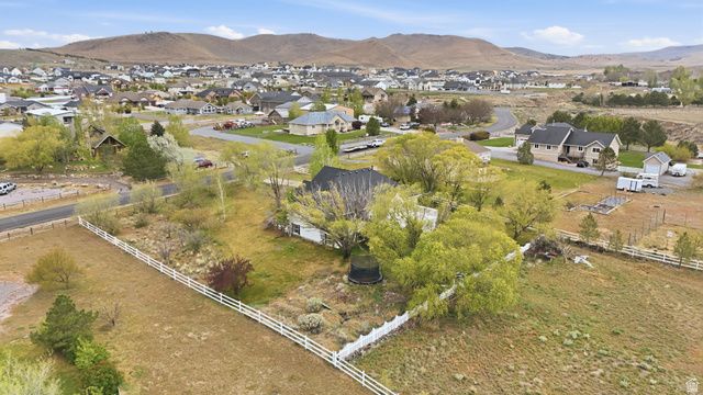 9390 N CANYON WASH DR, Eagle Mountain, UT 84005