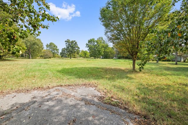 2516 Old Smith Springs Rd, Nashville, TN 37217