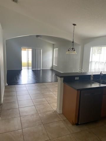 10069 BRODBECK BOULEVARD, Orlando, FL 32832