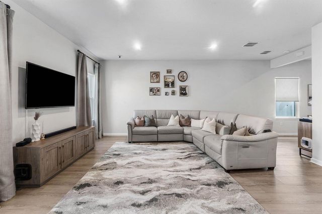 9362 SW SERAPIS Way, Port St. Lucie, FL 34987