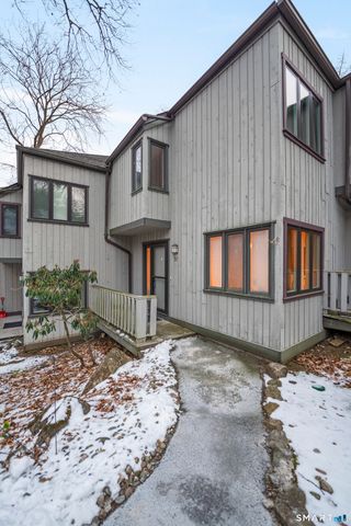 5 Talcott Ridge Road F, Farmington, CT 06032