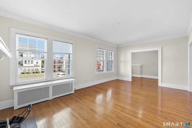 89 Maplewood Avenue, West Hartford, CT 06119