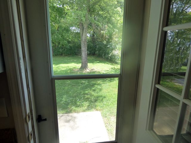 735 Trail Dr, Gallatin, TN 37066