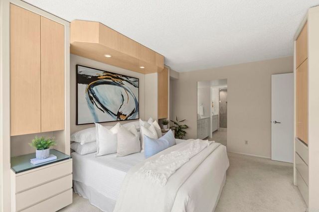 939 Coast Boulevard 5H, La Jolla, CA 92037