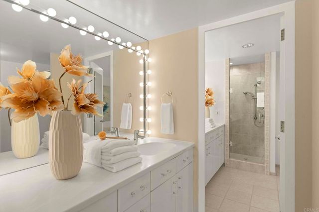 939 Coast Boulevard 5H, La Jolla, CA 92037