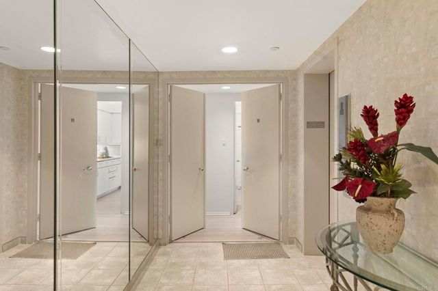 939 Coast Boulevard 5H, La Jolla, CA 92037