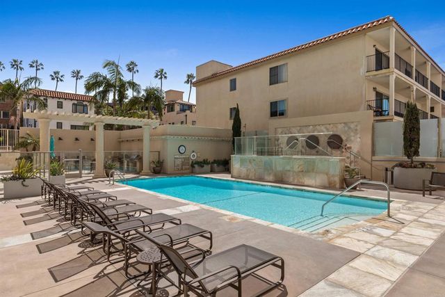 939 Coast Boulevard 5H, La Jolla, CA 92037
