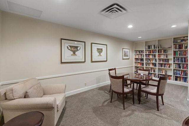 939 Coast Boulevard 5H, La Jolla, CA 92037