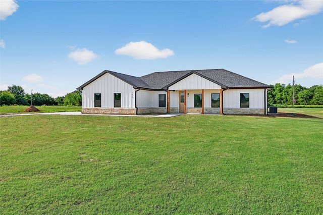 192 Brooks Lane, Sadler, TX 76264