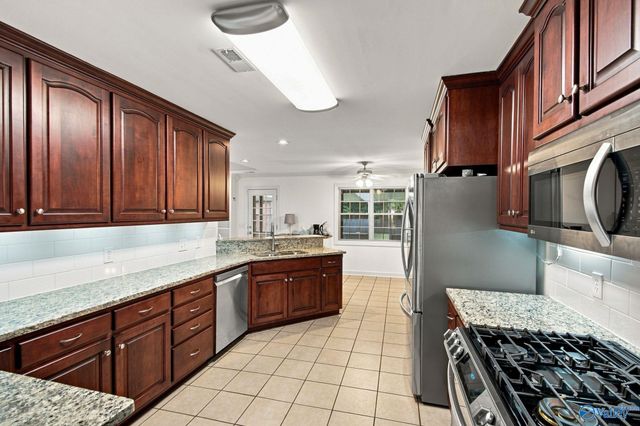 134 Silver Strand Trail, Huntsville, AL 35806