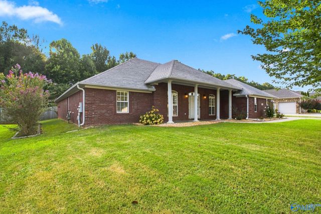 134 Silver Strand Trail, Huntsville, AL 35806