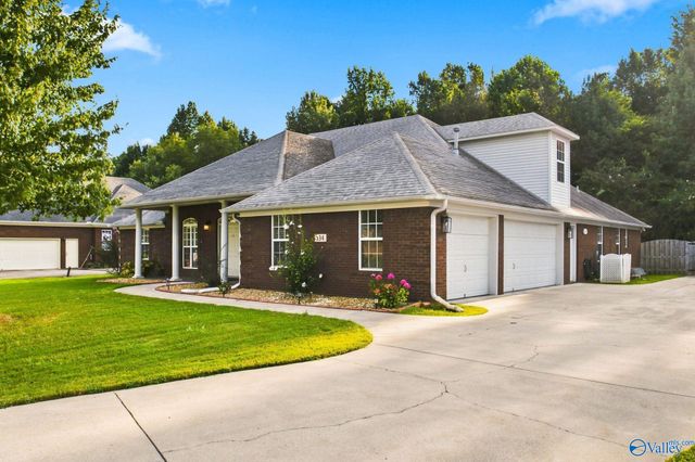 134 Silver Strand Trail, Huntsville, AL 35806