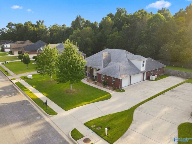 134 Silver Strand Trail, Huntsville, AL 35806