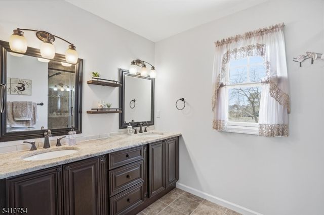 663 Harbor Rd, Brick Twp., NJ 08724