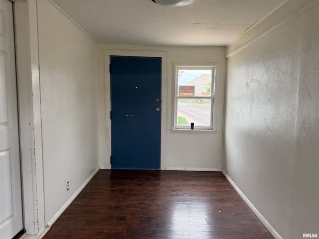 333 EDMUND Street, East Peoria, IL 61611
