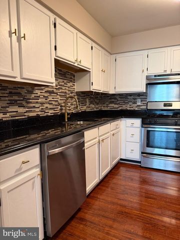 237 ANDOVER PL, Robbinsville, NJ 08691