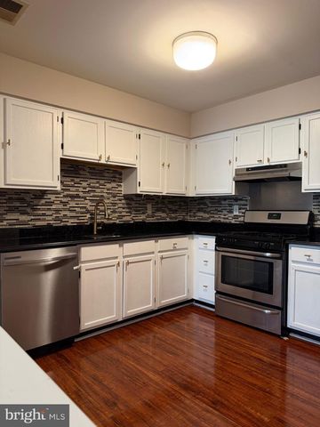237 ANDOVER PL, Robbinsville, NJ 08691
