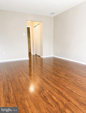 237 ANDOVER PL, Robbinsville, NJ 08691