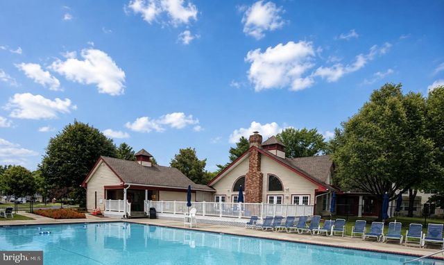 237 ANDOVER PL, Robbinsville, NJ 08691