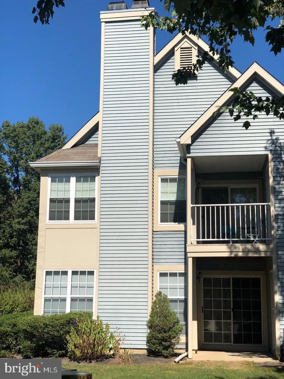 237 ANDOVER PL, Robbinsville, NJ 08691