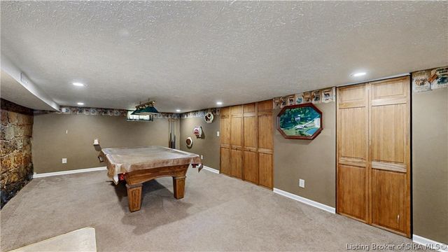 6742 Seven Mile Lane, Elizabeth, IN 47117