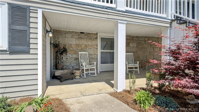 6742 Seven Mile Lane, Elizabeth, IN 47117