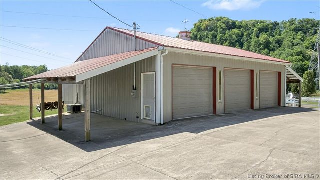 6742 Seven Mile Lane, Elizabeth, IN 47117