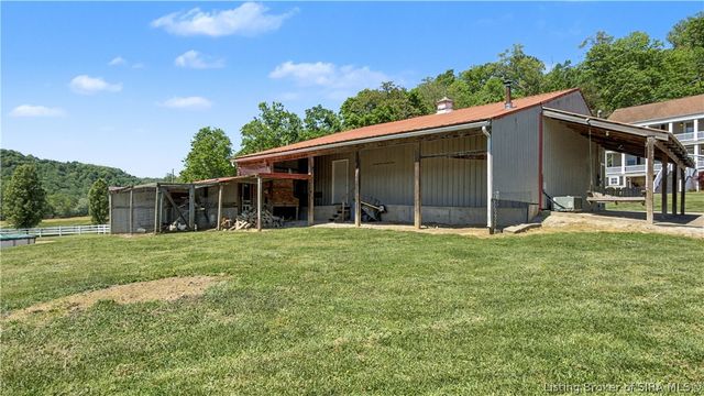 6742 Seven Mile Lane, Elizabeth, IN 47117
